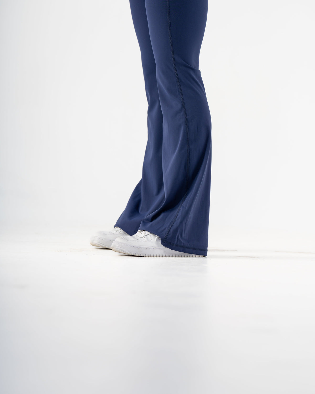 SIGNATURE FLARE PANTS REGULAR LENGTH - NAVY