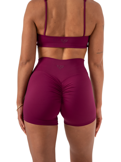 SLEEK SCRUNCH SHORTS - BERRY