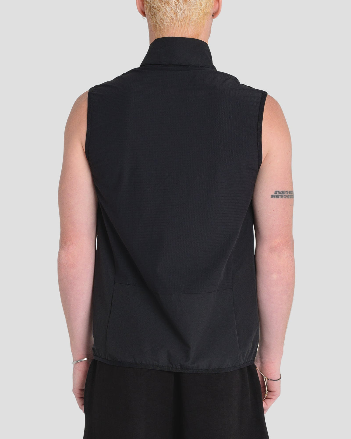 KTP APEX ZIP VEST - BLACK