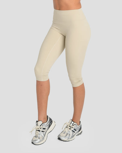 AVARI CAPRI - FEATHER GREY
