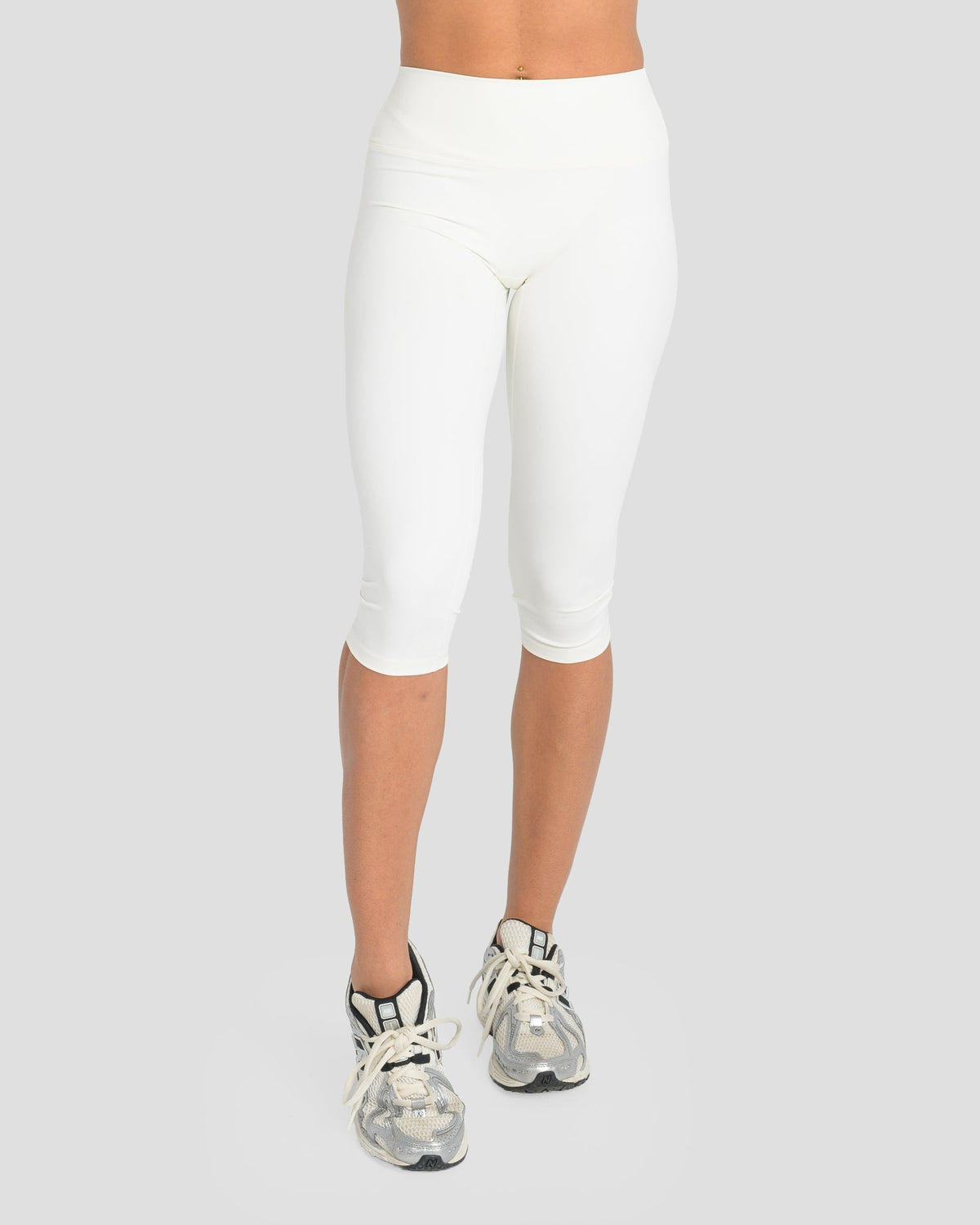 AVARI CAPRI - OFF WHITE