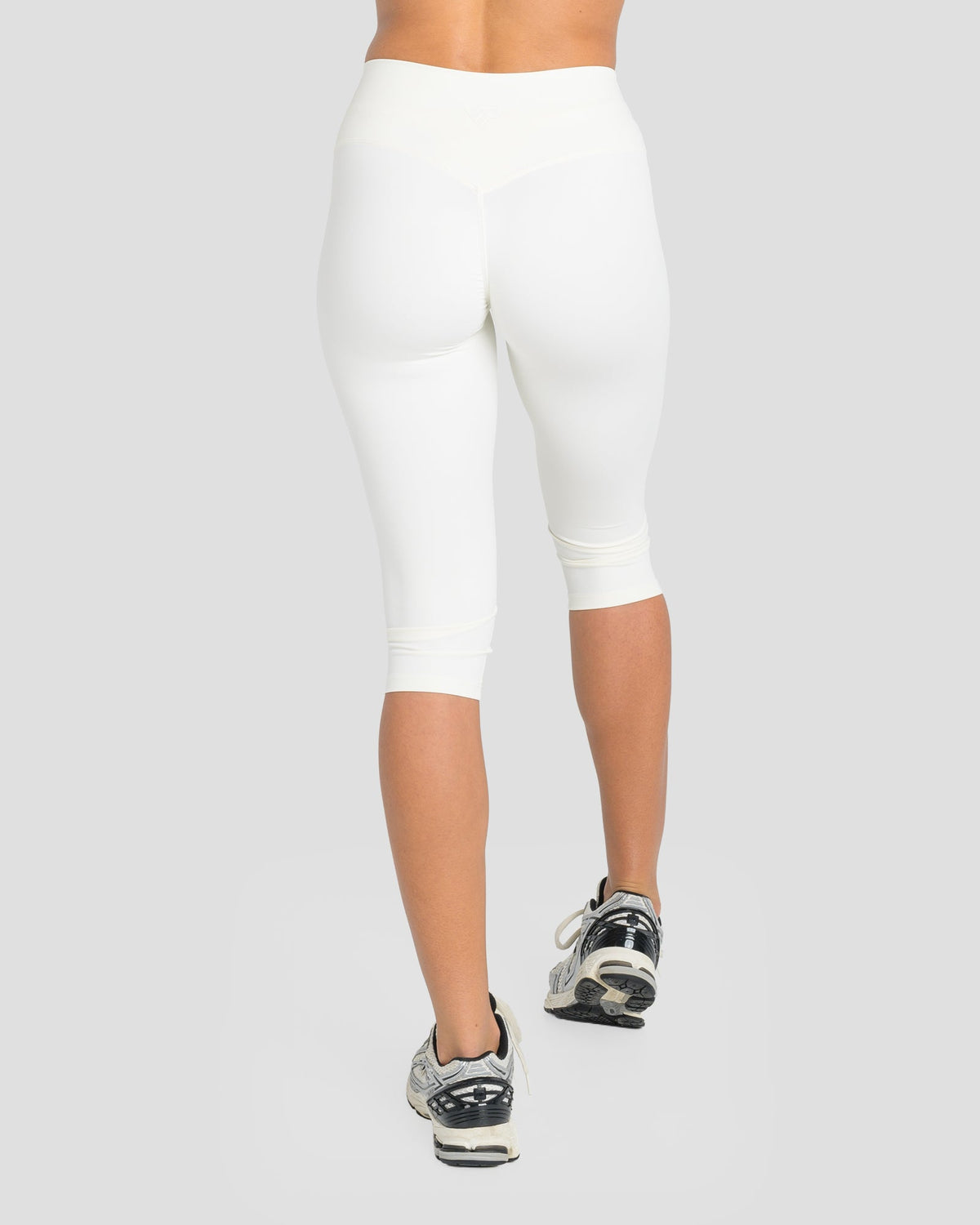 AVARI CAPRI - OFF WHITE