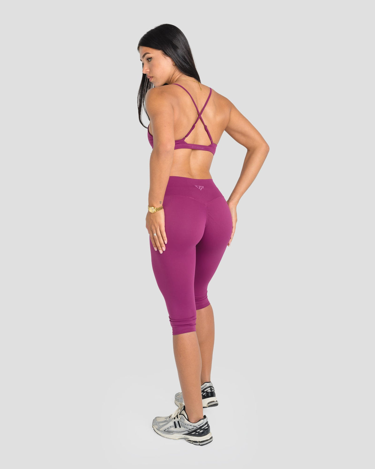 AVARI CROP - BERRY