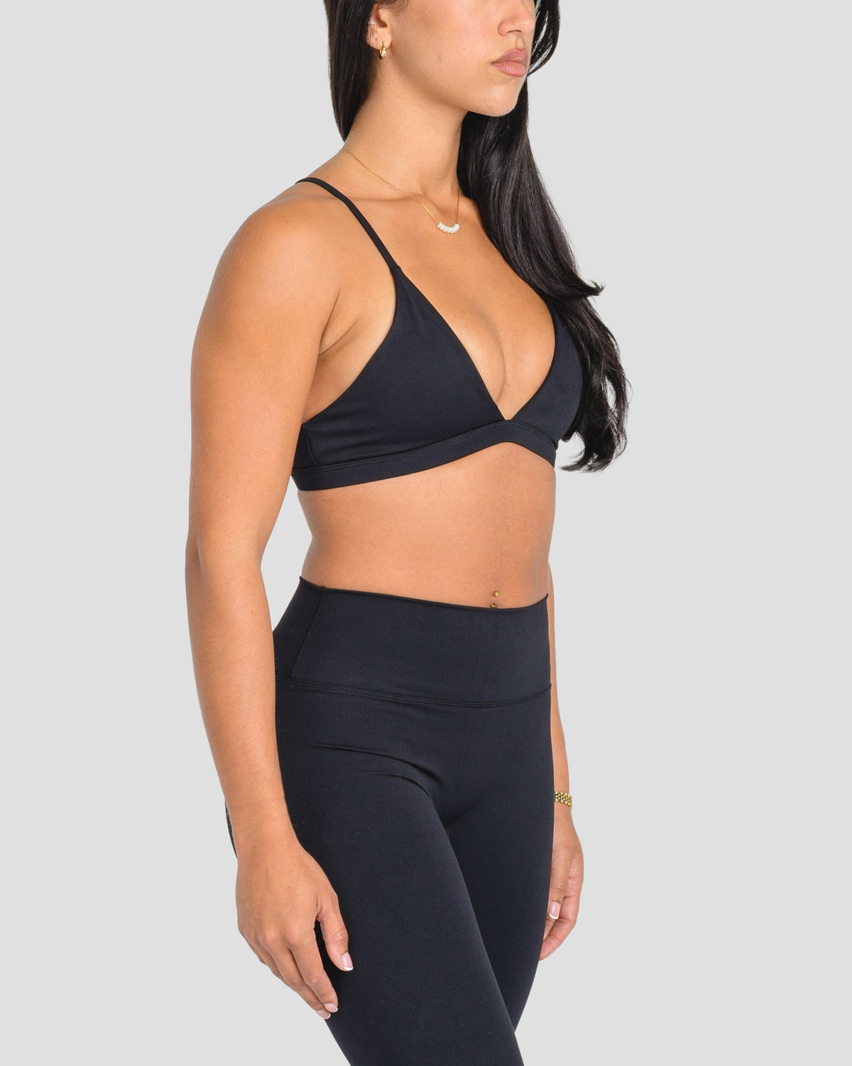 AVARI CROP - BLACK