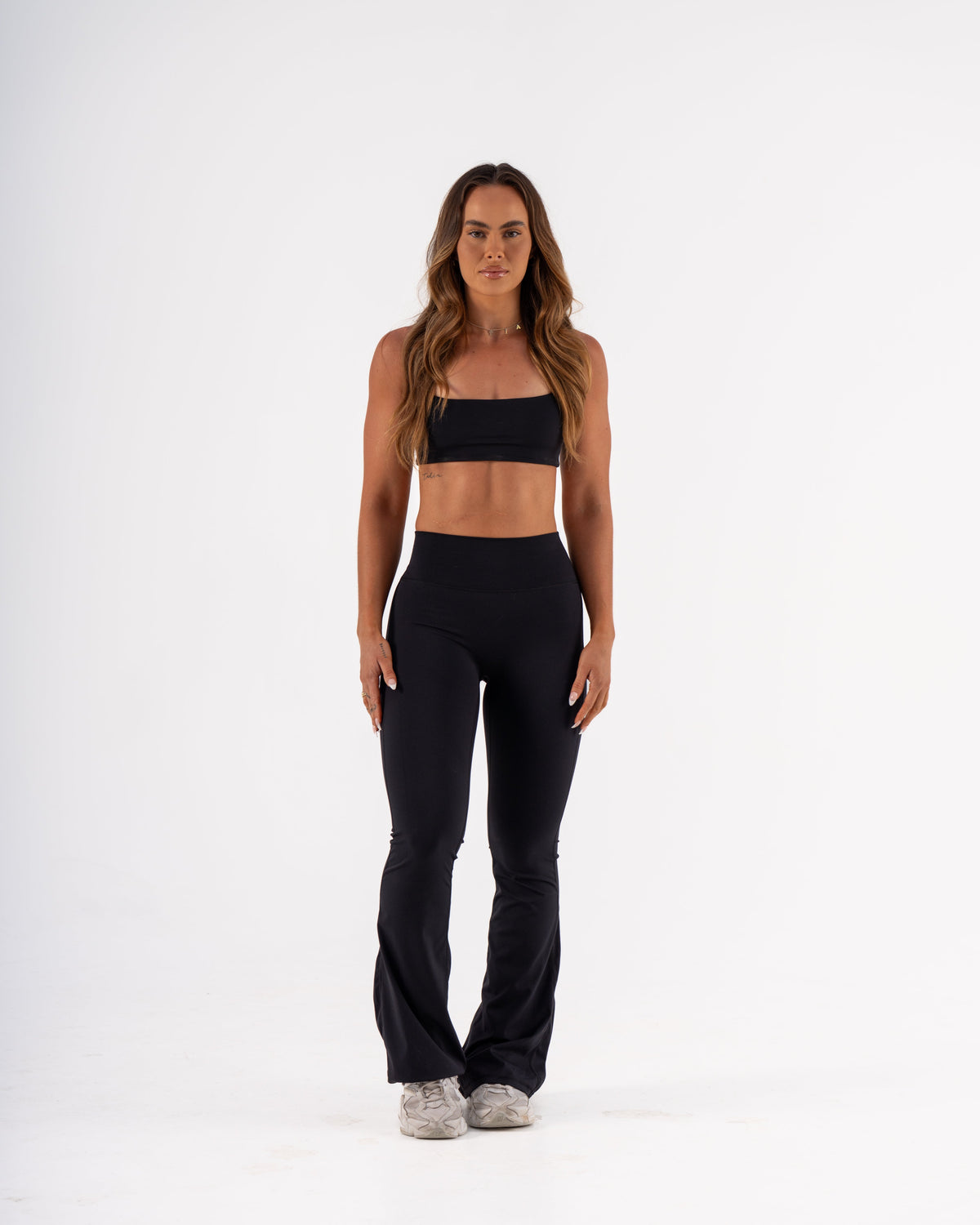 SIGNATURE FLARE PANTS REGULAR LENGTH - BLACK