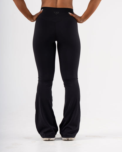 SIGNATURE FLARE PANTS LONG LENGTH - BLACK