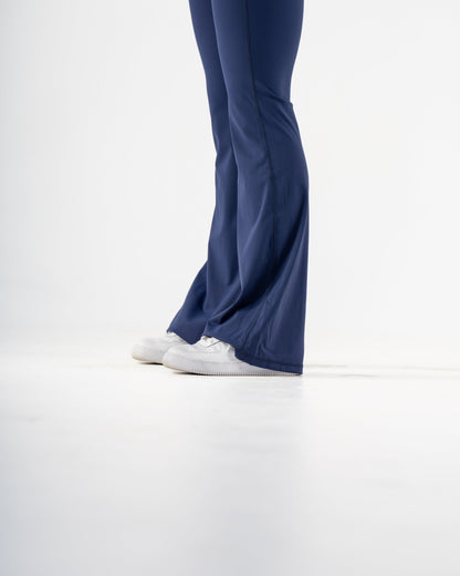 SIGNATURE FLARE PANTS REGULAR LENGTH - NAVY