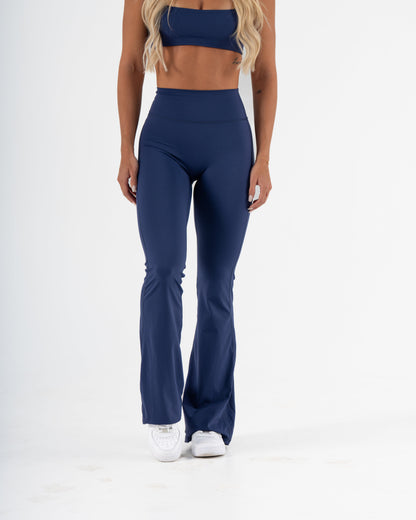 SIGNATURE FLARE PANTS REGULAR LENGTH - NAVY