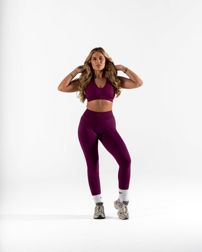 RECOIL HALTER CROP - BERRY